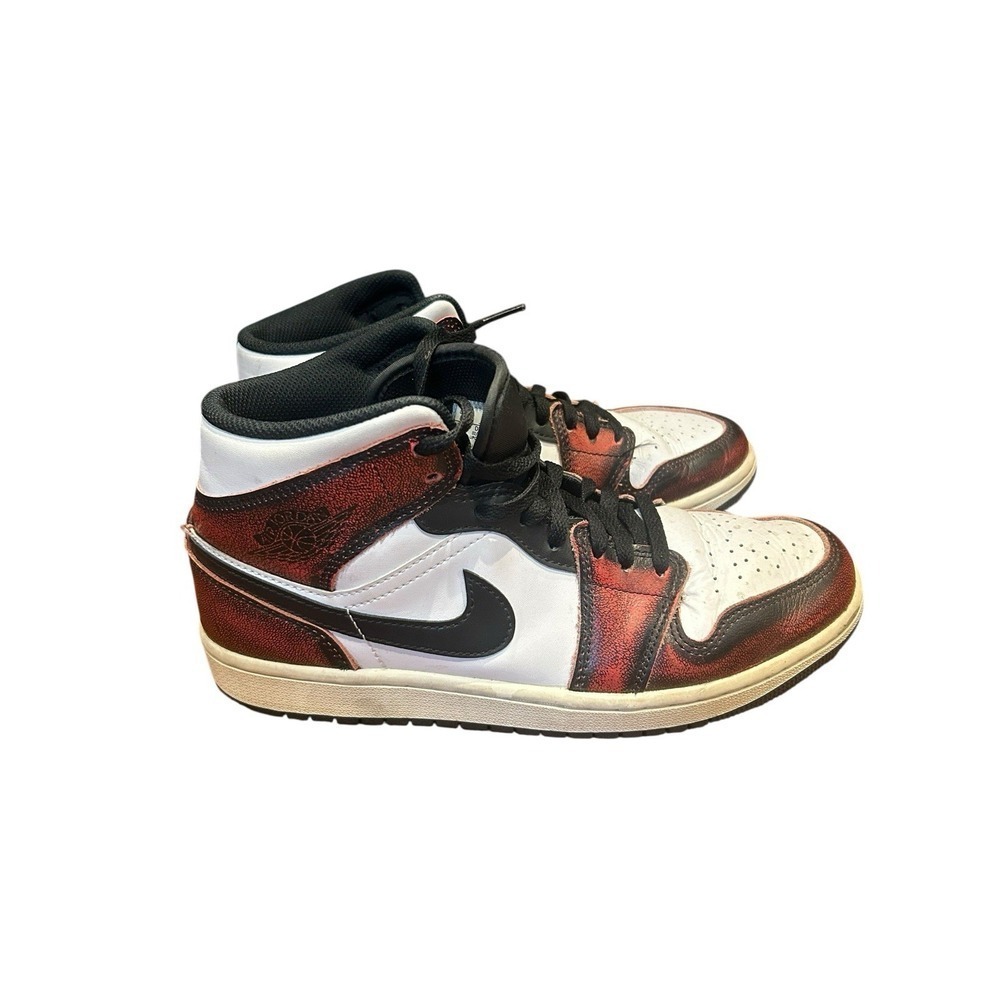 Nike Air Jordan 1 Mid 'Wear-Away Chicago' Size 8.0 Men's/ 9.5 Women's Authentic - Picture 5 of 8